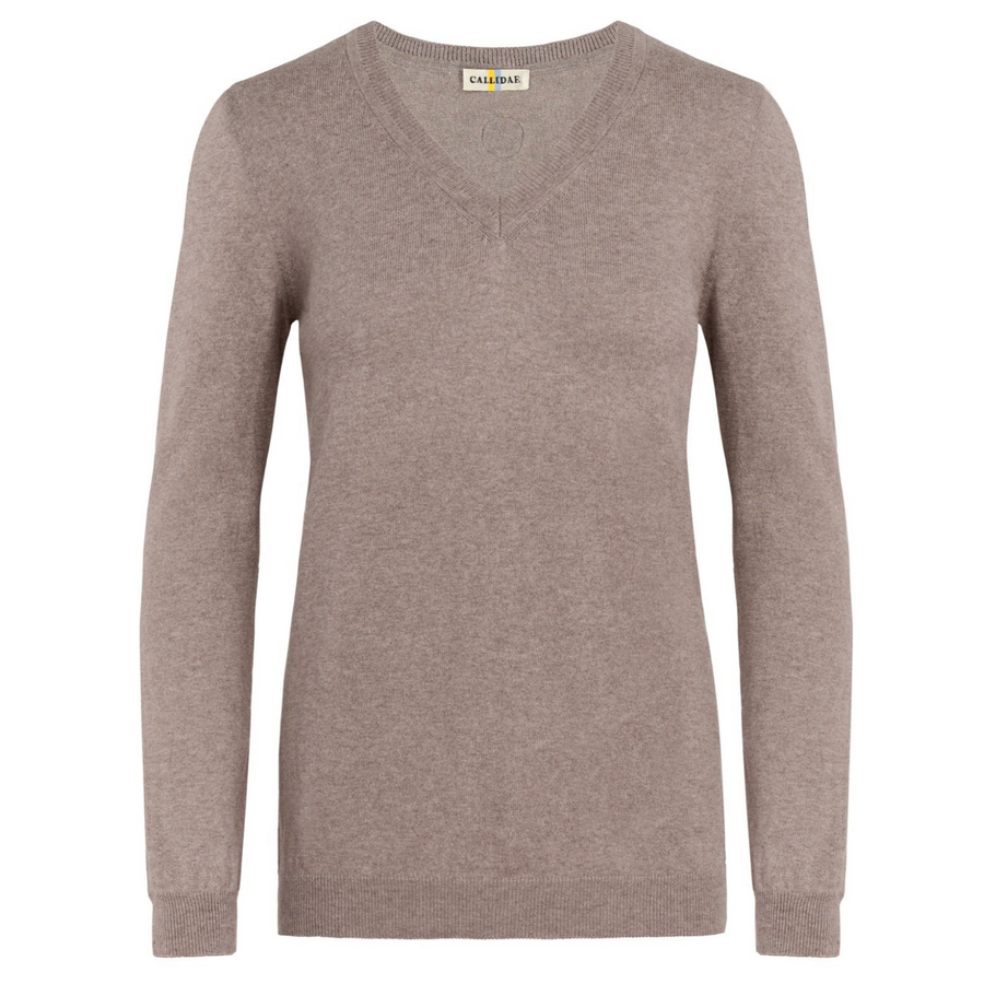 CALLIDAE The V Neck Sweater in Sand - Women's XL