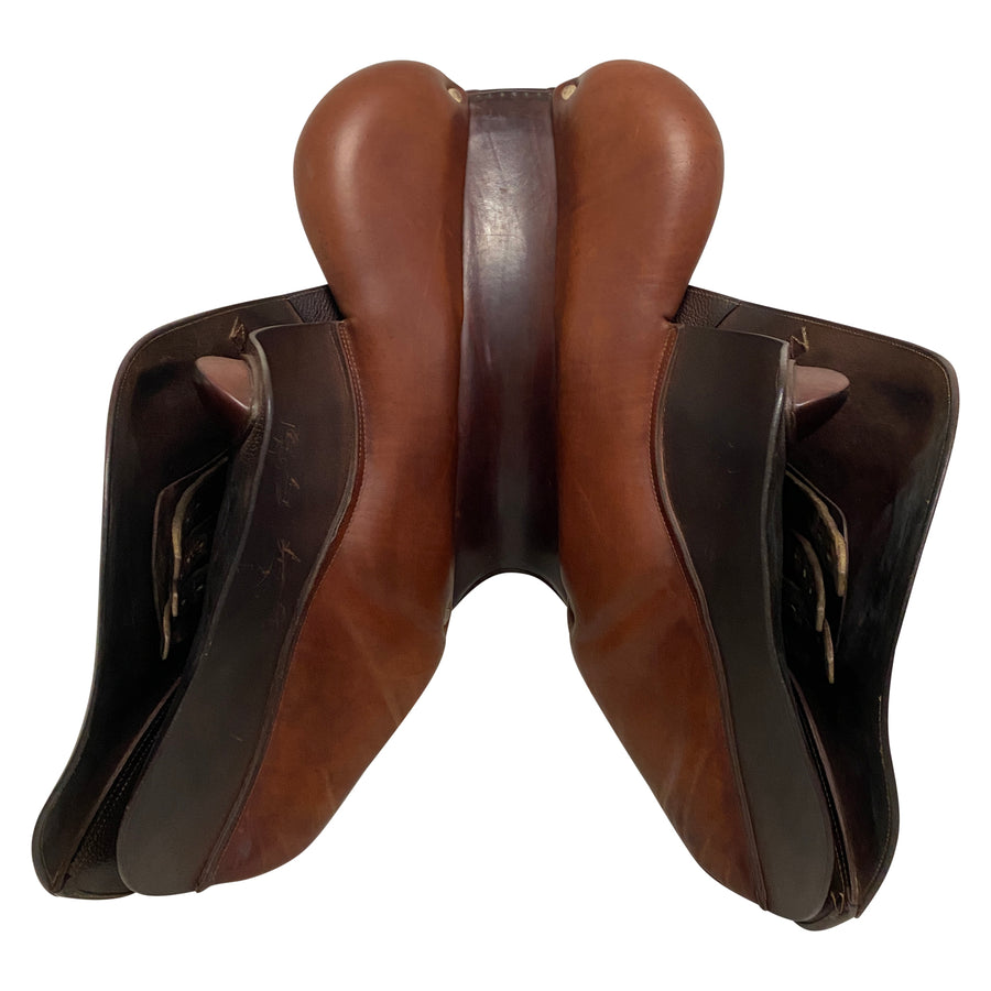 Underside of CWD 2013 SE06 Saddle in Brown