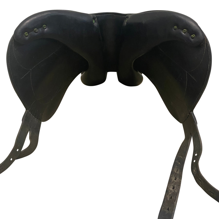 Underneath of Devoucoux 2010 Chiberta Monoflap Sadle in Black