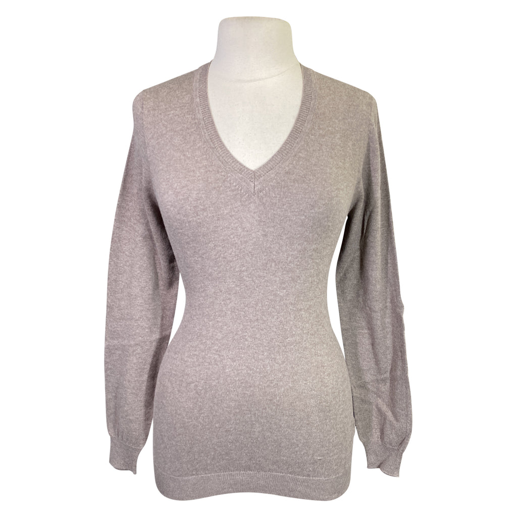 CALLIDAE The V Neck Sweater in Sand