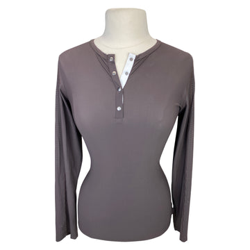 CALLIDAE The Tech Polo in Chocolate w/ White Ribbon
