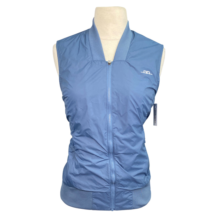AA Platinum Vest in Aviation Blue